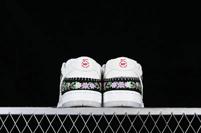 All categories Nk SB Dunk series Nk SB Dunk Low low-top sneakers Nk SB Dunk Low "N7" floral embroidery SB low-top casual sneakers FD6951-300